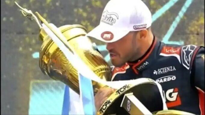 agustin-canapino-campeon-del-tc-pick-up-e-historia-pura-del-automovilismo-argentino-una-definicion-i.jpeg