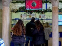 ¿ Por qué 7 de cada 10 españoles seguimos jugando a la Lotería de Navidad, si casi nunca toca?