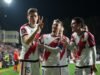 El Rayo Vallecano se mete en los octavos de final de la UEFA Conference League con una cómoda victoria en Vallecas