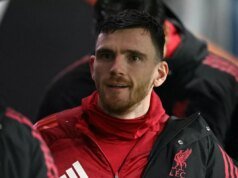 Thomas Frank responde a una pregunta sobre las conversaciones de transferencia de Andy Robertson al Tottenham