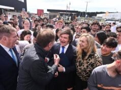 El Presidente viaja a Mardel y se suma al Tour de la Gratitud