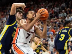 Selecciones de apuestas de utilería para jugadores de baloncesto universitario para el sábado 24 de enero