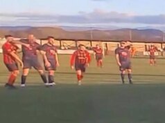 Futbolista arrestado tras un ‘repugnante’ codo mientras el club galés confirma que ha sido puesto en libertad