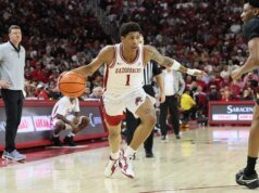 John Calipari desafiando al No. 20 Arkansas para evitar la complacencia frente a LSU