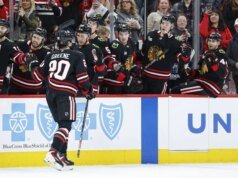 Los Blackhawks se enfrentan a otro duro enemigo: los actuales campeones Panthers