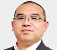 Un recién llegado de 35 años apoyado por partidos políticos gana por primera vez las elecciones para gobernador de la prefectura de Fukui; Renuncia a su anterior trabajo por acoso sexual.