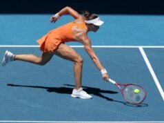 Sabalenka barre a la sensación adolescente Jovic y pasa a semifinales del Abierto de Australia