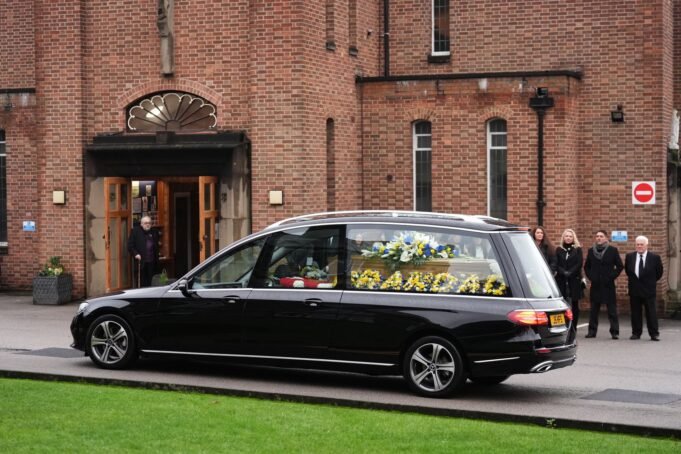 Terry-Yorath-funeral-dw5zoyr8.jpeg