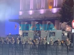 La Plata amaneció transformada: tras la guide noche de rodaje, el Centro sigue siendo escenario de Netflix