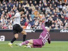 Otro ‘penaltito’ condena al Espanyol en Mestalla