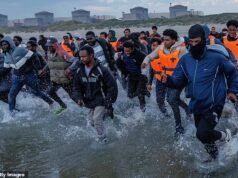 El número de solicitantes de asilo a los que se les ha concedido permiso para permanecer en Grandma Bretaña se dispara en un tercio