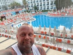 El fabricator rebelde apodado “Rey de los vaqueros”, que vivió la grandma vida de viajes al extranjero y comidas fuera de casa mientras estafaba a familias por ₤ 223 000, está encarcelado.