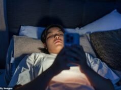 Un toque de queda a las 10 p. m. para su hijo adolescente podría evitar que contraiga una enfermedad cardíaca temporal en el futuro