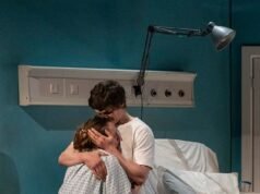 El teatro proporciona “primeros auxilios para la salud mental” a los espectadores molestos por una obra desgarradora