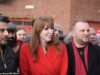 Elecciones parciales ‘para decidir el destino de Starmer’ mientras Angela Rayner emprende la campañan electoral después de acumular un ‘cofre de guerra de ₤ 1 millón’ para la candidatura al liderazgo, mientras los aliados de Andy Burnham se enfurecen ante las sesiones informativas ‘descorteses’ del No 10