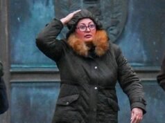 La alcaldesa laborista ayudó a ocultar pruebas cuando su hijo, de 41 años, fue arrestado por violar a una niña de 15 años, dijo el tribunal