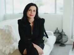 Por qué ‘dividirlo todo’ podría destruir silenciosamente su futuro financiero y cómo plantearlo a su pareja: VANESSA STOYKOV