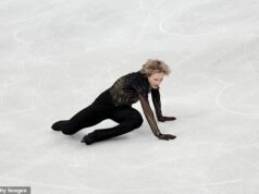 La estrella del patinaje estadounidense Ilia Malinin lucha converse las lágrimas después de que ‘Quad God’ CAE y pierde medalla en el colapso de los Juegos Olímpicos de Invierno de pesadilla