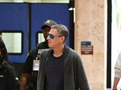 El marido de Savannah Guthrie descubre su identidad en el aeropuerto de Florida por primera vez desde la desaparición de su suegra Nancy