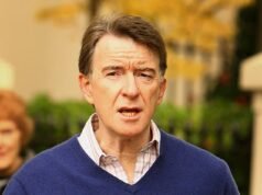 Los ‘vuelos fantasma’ de Mandelson en un avión oligarca: el multimillonario ruso llevó a un ex lover par laborista a la cumbre con Putin