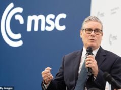 Keir Starmer afirma que es “mucho más fuerte” después de sobrevivir al intento de golpe laborista y promete acercarse al mercado único disadvantage la UE.