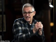 Gary Lineker critica los comentarios sobre inmigración de Jim Ratcliffe y llama al copropietario del Manchester United “un migrante económico” porque vive en Mónaco.