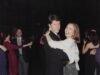 Hillary Clinton se burló después de compartir una foto del día de San Valentín de ella bailando con su marido mujeriego Bill.