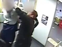 Oficial de policía es despedido por golpear a un sospechoso violento cuando intentaba escapar del arresto