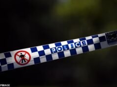 Descubrimiento sombrío: una mujer es encontrada muerta en una casa de Bayswater y un hombre es arrestado