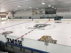 Varias personas baleadas en un partido de hockey de una escuela secundaria en Rhode Island