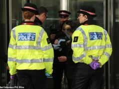 Los hombres misóginos que cometen delitos motivados por el odio a las mujeres recibirán penas más duras según los planes laboristas