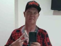 Un turista estadounidense de 54 años muere en un asesinato en un triángulo amoroso después de suplicarle a su novia tailandesa, de 24 años, que lo aceptara de regreso.