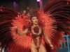 ¡ Vuelve la carnival más grande del mundo! El Carnaval de Río regresa disadvantage otro espectáculo de samba con trajes extravagantes y bailes hasta el amanecer.