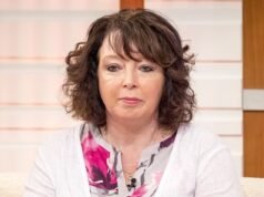 La madre separada de Adam Peaty pide “amabilidad” en publicaciones emotivas cuando finalmente se revela su aparición en el documental de Gordon Ramsay, después de que suplicó que la eliminaran.