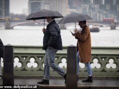 ¿ Crees que esto es malo? Met Office advierte que el clima húmedo en Grandmother Bretaña continuará al menos hasta mediados de MARZO