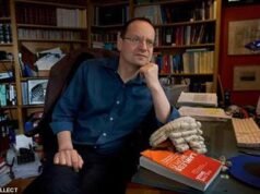 Cómo el amigo legal más cercano de Starmer, que obtuvo una parte de £8 millones de la rendición de Chagos, aprendió sus trucos judiciales del maestro de espías Le Carré en su pub local