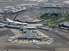 Parada en tierra emitida en el aeropuerto de Newark después de que un vuelo de JetBlue se viera obligado a realizar un aterrizaje de emergencia