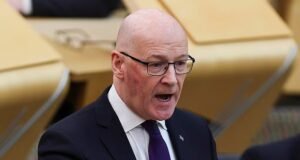 STEPHEN DAISLEY: El Parlamento tiene normas que respetar, balbuceó el Guide Ministro … y algún día se pondrán manos a la obra.