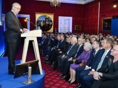 El ‘hombre en el palacio’ de Epstein, David Stern, deja repentinamente la junta directiva de la escuela de negocios de la Universidad de Cambridge