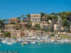 A los británicos se les podría prohibir comprar casas en una zona turística de la isla española en una ofensiva antiturística.