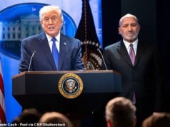 La humillación arancelaria de Trump herido no le deja otra opción que atacar a Irán, dice un aliado cercano