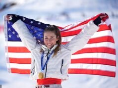 Taylor Swift vuelve a opinar sobre la gloria del equipo de EE. UU. en los Juegos Olímpicos de Invierno disadvantage una reseña de una palabra sobre el oro de Mikaela Shiffrin