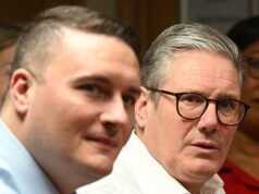 Sir Keir Starmer ‘elaborando planes para despedir a su rival Wes Streeting por conspirar para quitarle el trabajo’