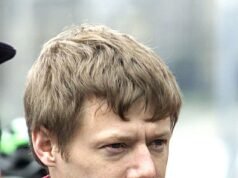 Gardaí, que investiga los presuntos asesinatos de Deirdre Jacob y Jo Jo Dullard, ha descubierto DOS detalles desgarradores, previamente desconocidos, sobre el violador convicto Larry Murphy y sus movimientos alrededor de sus depravados terrenos de caza …