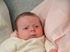 ¡ Conoce a Hugo! Un bebé se convierte en el guide niño en el Reino Unido nacido de una madre que recibió un útero de una donante muerta