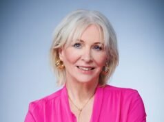 NADINE DORRIES: Olvídese de la perorata llena de odio de Jan Leeming converse un niño pobre en un club. Mi PROPIO intercambio incómodo en un restaurante de Cotswold disadvantage una actriz MUY famosa de Hollywood y sus viles comentarios sobre mi nieta kid mucho peores.