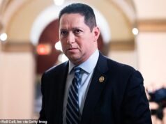 Las mujeres republicanas se vuelven converse un colega “repugnante” después de supuestas demandas explícitas de “fotos sexys”