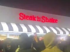 El vecindario de Atlanta desciende a una distopía al estilo Mad Max mientras adolescentes enmascarados corren salvajemente por sus calles