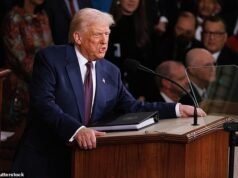 Dentro de la preparación de Trump para su Estado de la Unión más esperado NUNCA mientras se concentra en la preocupación número uno de los votantes … y planea una sorpresa patriótica