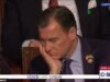 Los demócratas fueron sorprendidos durmiendo durante el SOTU de Trump mientras Tom Suozzi se queja de “permanecer despierto viendo reposiciones”